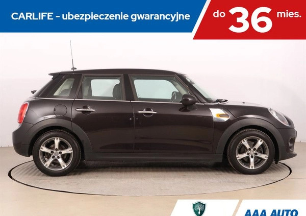 MINI ONE cena 42000 przebieg: 64961, rok produkcji 2015 z Pieńsk małe 172